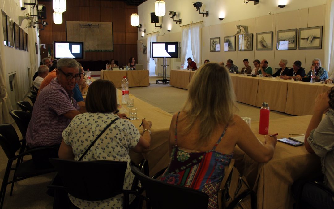 Adelante Andalucía se reúne con 23 asociaciones memorialistas de Andalucía