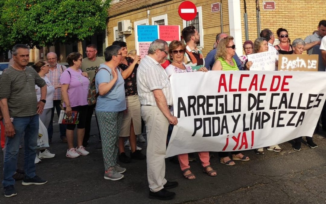 La Asociación Vecinal Guadalquivir acusa al Ayuntamiento de no decir “toda la verdad” en los temas que atañen a su barriada