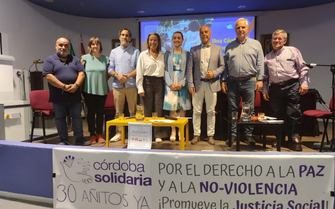 Córdoba Solidaria celebra un debate electoral en el que partidos políticos de la ciudad responden a sus demandas