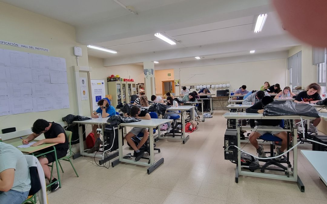 USTEA Córdoba denuncia la supresión de enseñanzas de FP a distancia en institutos de la provincia y de puestos de trabajo
