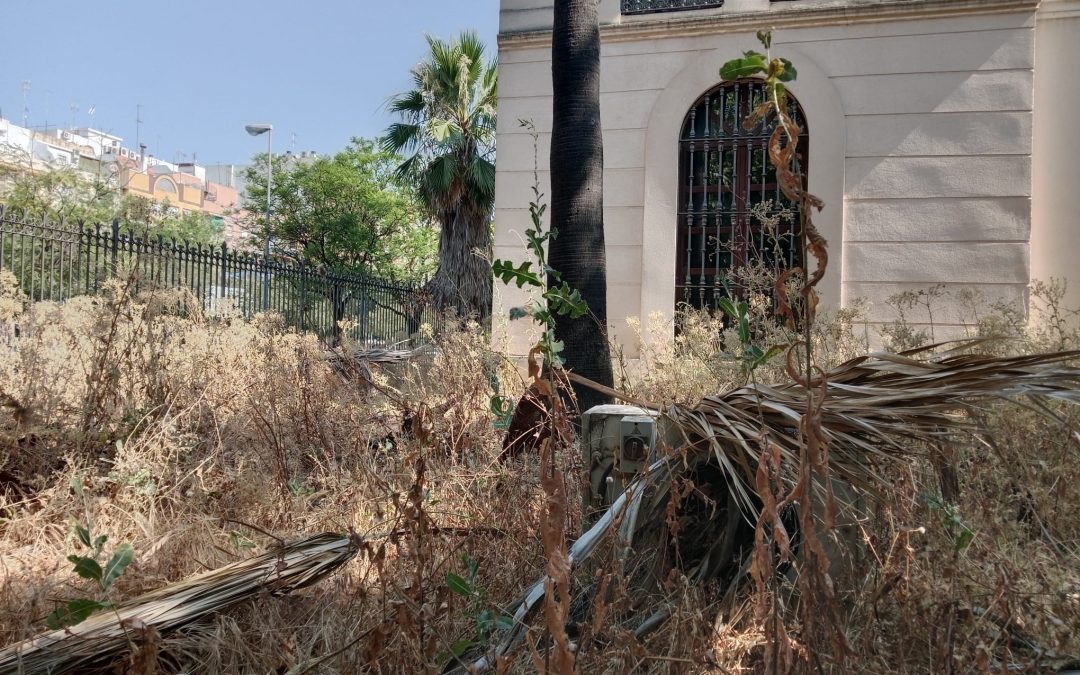 La Asociación Vecinal de Ciudad Jardín reclama a la Gerencia de Urbanismo que limpie su propio entorno