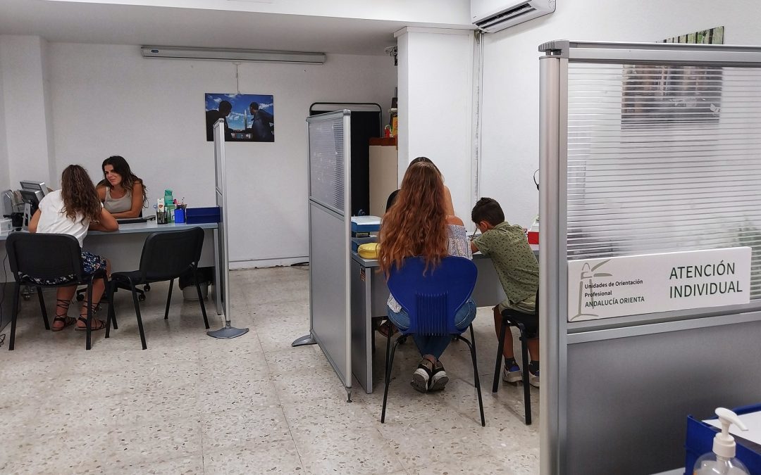 Más de 4.000 personas en Córdoba acuden a CIC Batá en su búsqueda de empleo y el 23% lo consigue